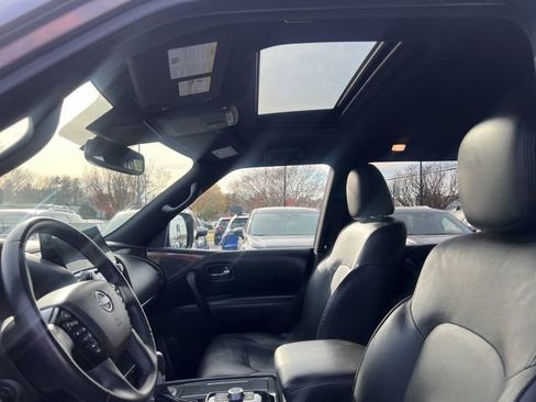 Used 2023 Nissan Armada SL w/ Midnight Edition Package image 20