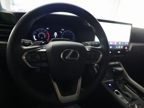 Used 2025 Lexus GX 550 image 24