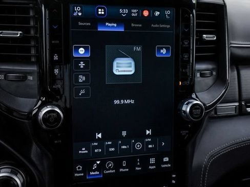 Used 2022 RAM 1500 Limited AWD/4WD image 32