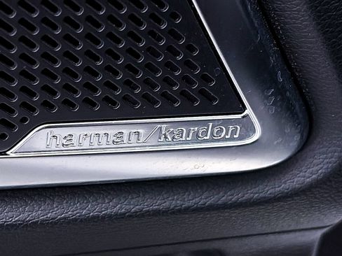 Certified 2025 Kia Telluride SX X-Line AWD/4WD image 4