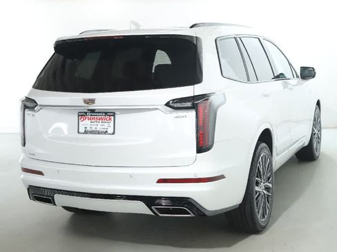 Used 2025 Cadillac XT6 Sport AWD/4WD image 48