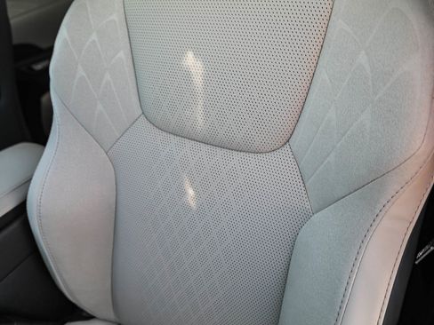 New 2026 Lexus RX 450h AWD image 24