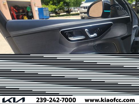 Used 2023 Mercedes-Benz C 300 4MATIC Sedan image 20