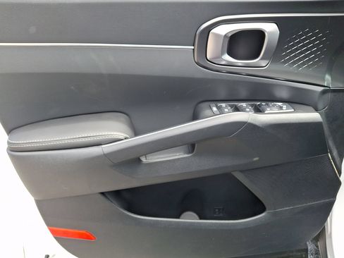 New 2026 Kia Sorento EX AWD/4WD image 13