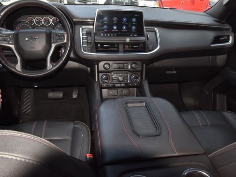 Used 2021 Chevrolet Tahoe RST w/ Luxury Package image 17