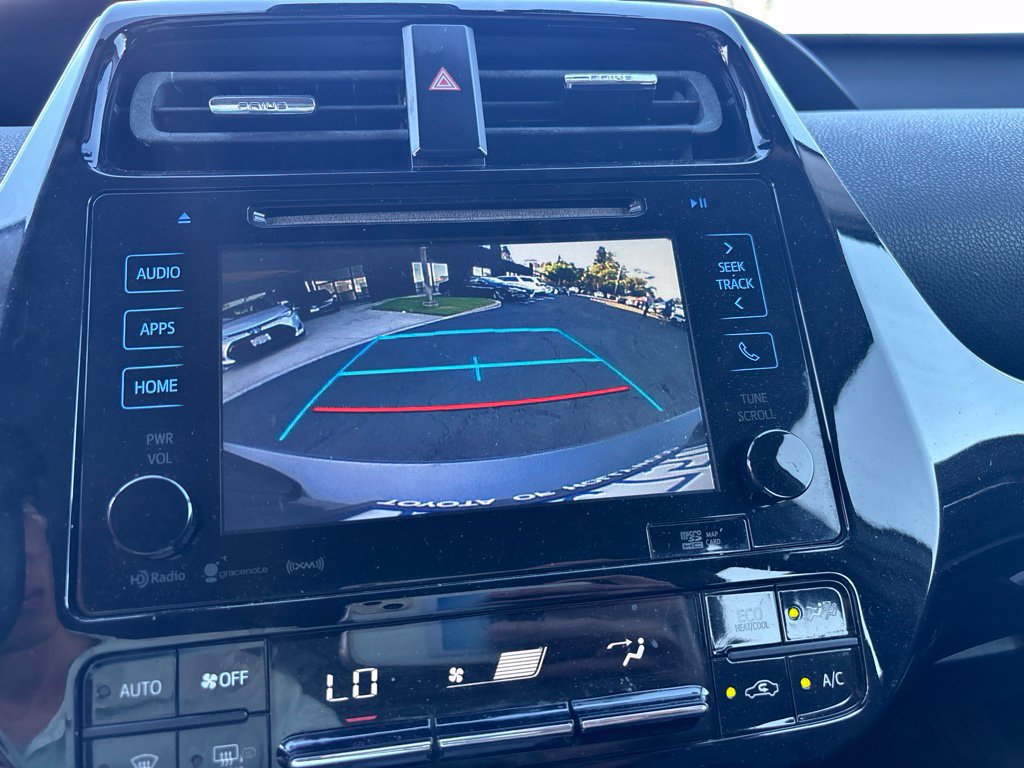 Used 2016 Toyota Prius Three Touring FWD image 22