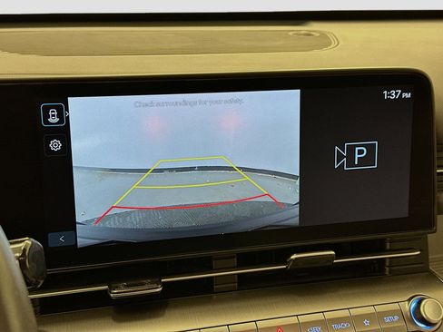 Used 2025 Hyundai Kona SEL image 23