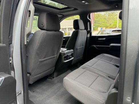 Used 2020 GMC Sierra 1500 Elevation image 31