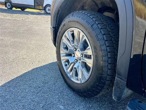 Used 2022 GMC Sierra 1500 Denali image 34