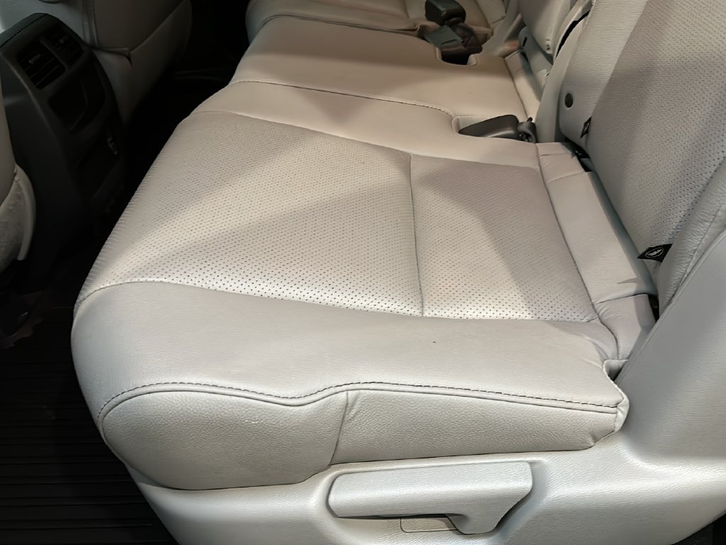 Certified 2023 Honda Passport EX-L image 19
