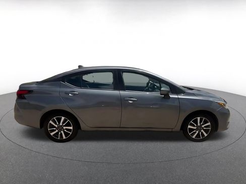 Used 2025 Nissan Versa SV FWD image 16