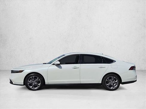 Used 2024 Honda Accord EX image 9
