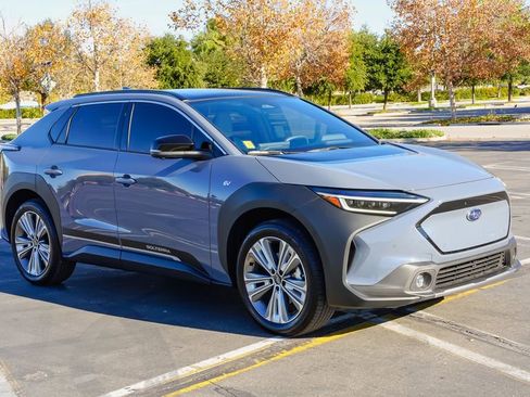 Used 2025 Subaru Solterra Touring w/ Touring Package image 8