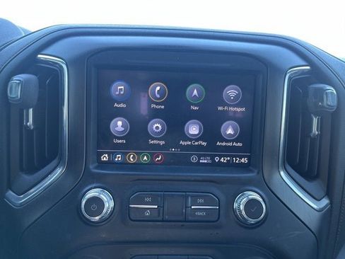 Used 2020 GMC Sierra 2500 AT4 w/ AT4 Premium Package image 12