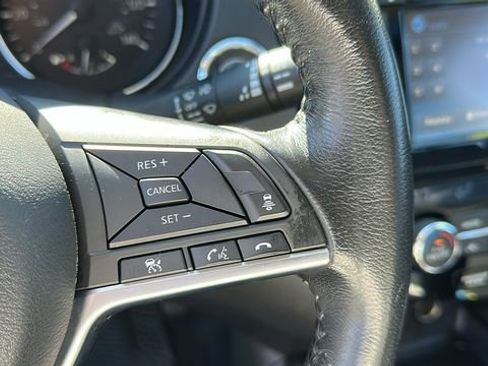 Certified 2017 Nissan Rogue Sport SL w/ SL Premium Package image 15