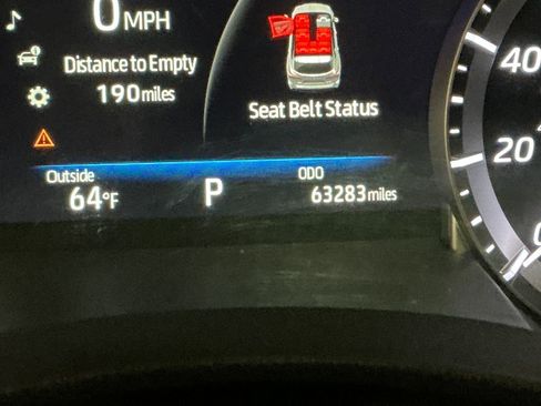 Used 2022 Toyota Highlander XLE AWD/4WD image 21