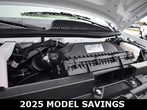 New 2025 Chevrolet Express 2500 Work Van image 27