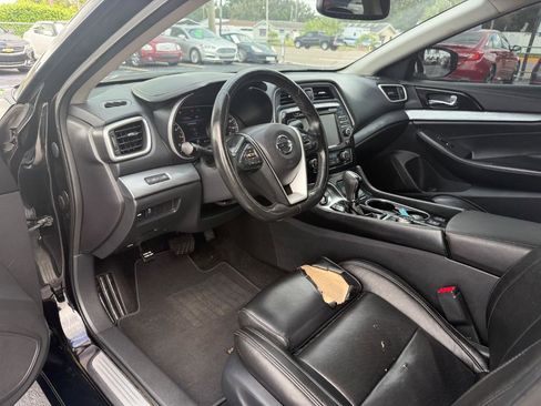 Used 2017 Nissan Maxima 3.5 SV image 24