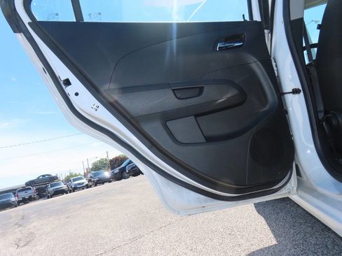 Used 2015 Chevrolet Sonic LT FWD image 36