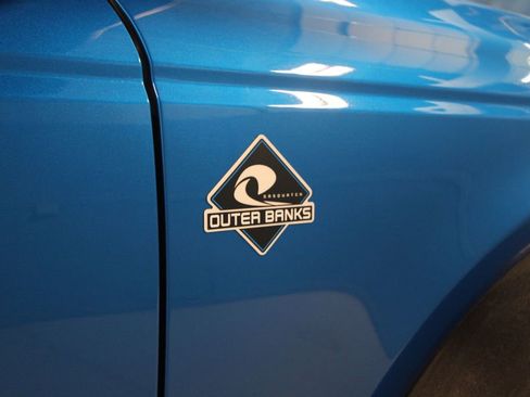 Used 2024 Ford Bronco Outer Banks w/ Sasquatch Package image 37