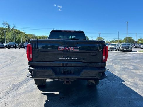 Used 2020 GMC Sierra 2500 Denali w/ Denali Ultimate Package AWD/4WD image 3