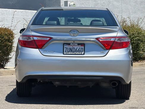 Used 2017 Toyota Camry SE FWD image 8