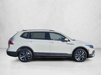Used 2022 Volkswagen Tiguan S FWD video 4