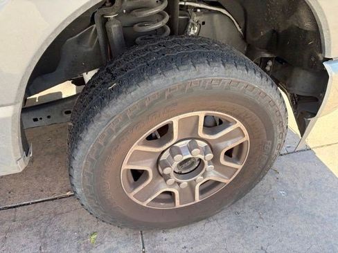 Used 2025 Ford F250 Lariat AWD/4WD image 14