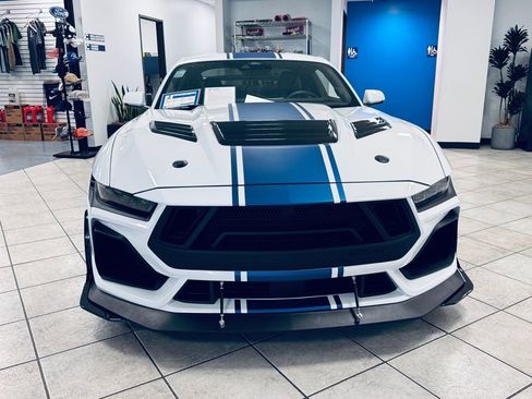 New 2026 Ford Mustang GT Premium w/ GT Performance Package image 6