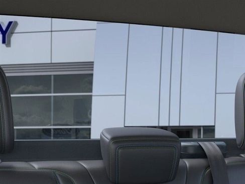New 2025 Ford Maverick Lobo image 24