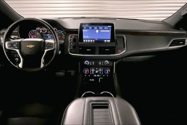 Used 2021 Chevrolet Tahoe LT w/ LT Signature Package AWD/4WD image 17