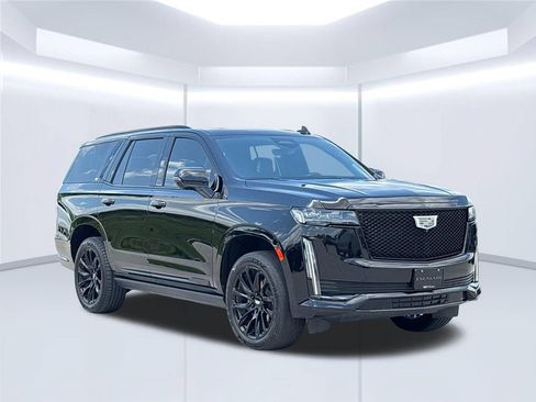 Used 2022 Cadillac Escalade Sport Platinum w/ LPO, ONYX Package AWD/4WD image 11