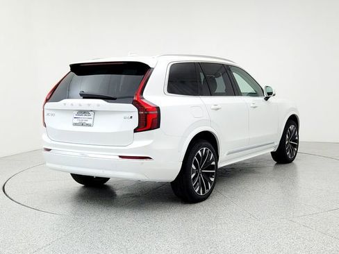 New 2026 Volvo XC90 B6 Ultra image 5