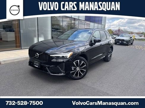 Certified 2025 Volvo XC60 B5 Plus AWD/4WD image 1