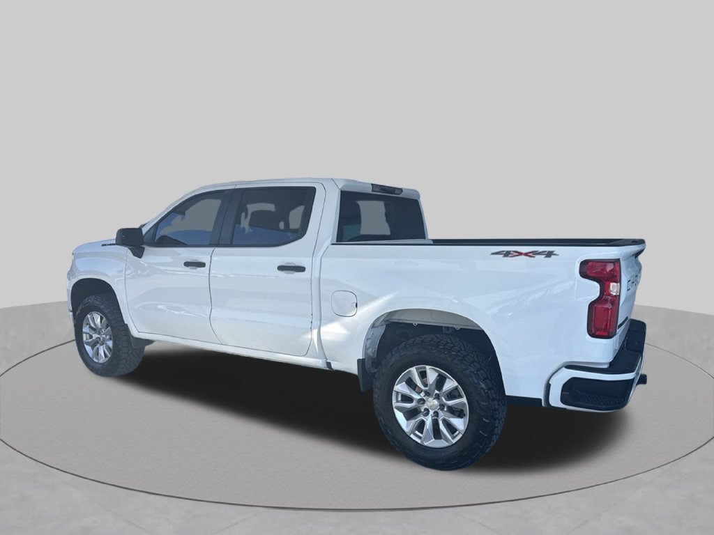 Used 2020 Chevrolet Silverado 1500 Custom w/ Custom Value Package AWD/4WD image 6