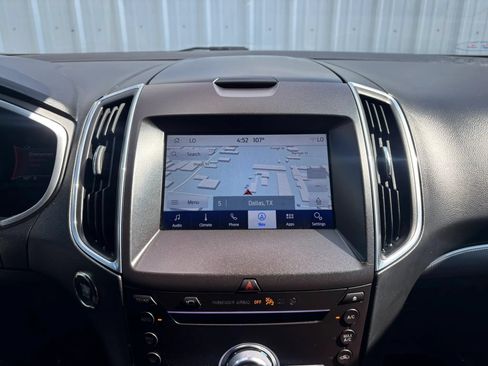 Used 2019 Ford Edge Titanium w/ Equipment Group 301A AWD/4WD image 33