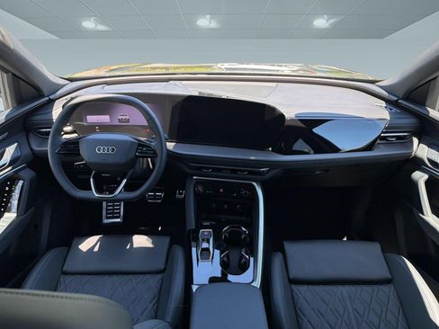 New 2026 Audi SQ5 Premium Plus AWD/4WD image 17