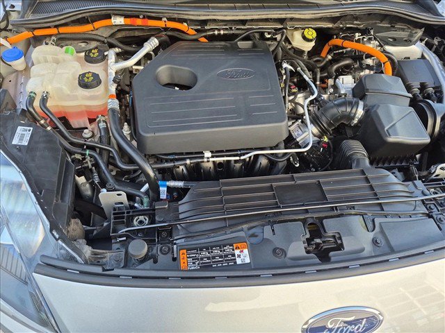 Used 2020 Ford Escape Titanium AWD/4WD image 23