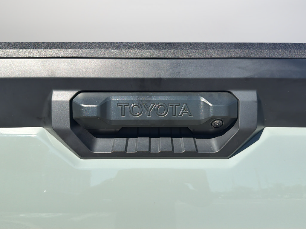 Used 2026 Toyota Tundra SR5 w/ SR5 Convenience Package AWD/4WD image 45