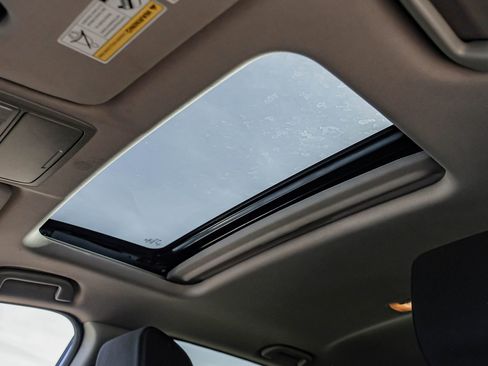 Used 2020 Honda CR-V EX image 6