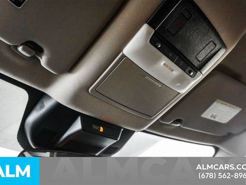 Used 2025 Nissan Rogue SV FWD image 55