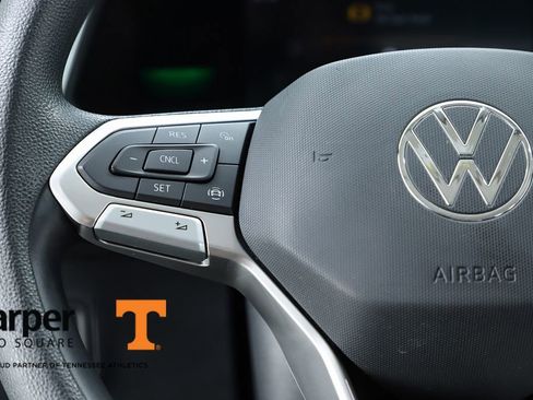 Used 2023 Volkswagen Tiguan S image 59