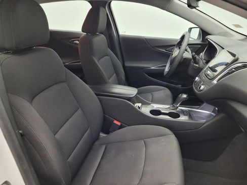 Used 2019 Chevrolet Malibu LT image 21