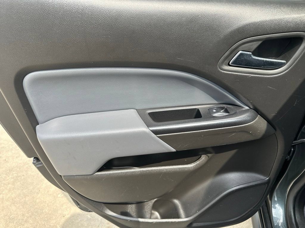Certified 2017 Chevrolet Colorado Z71 AWD/4WD image 18