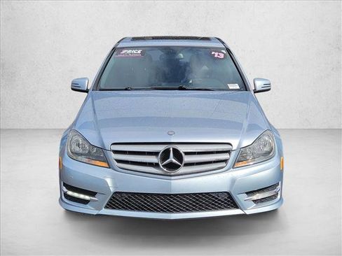 Used 2013 Mercedes-Benz C 250 Sedan image 2