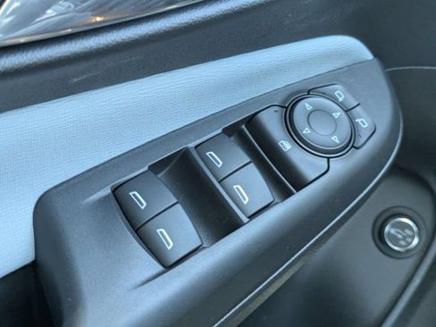 Used 2024 Buick Envista Preferred w/ Convenience I Package FWD image 25