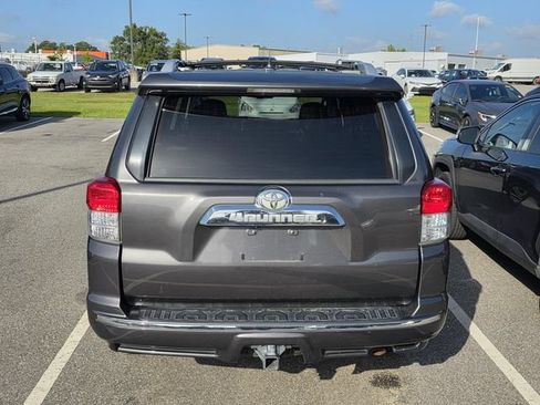 Used 2013 Toyota 4Runner Limited AWD/4WD image 3