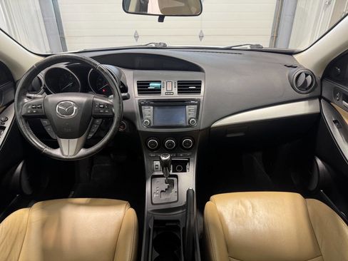 Used 2013 MAZDA MAZDA3 i Grand Touring image 25