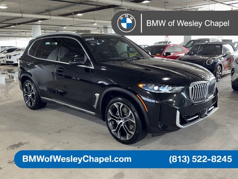 Used 2024 BMW X5 sDrive40i w/ Premium Package RWD image 1