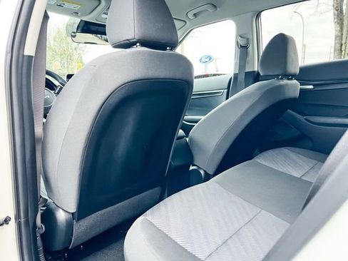 Certified 2023 Kia Seltos LX image 10